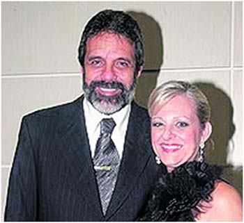 Antonio-cerejo-com-sua-esposa