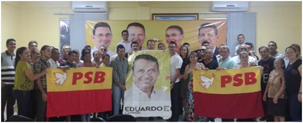 Homenagem-feita-pelos-militantes-e-simpatizantes-do-PSB