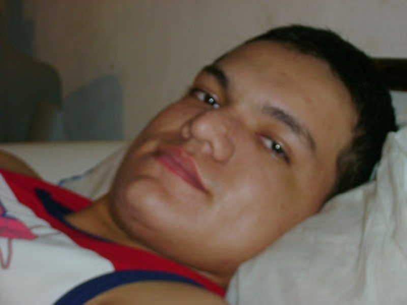 Johnny ficou paraplégico após o tiro que recebeu pelas costas (Foto: Reprodução/Arquivo Pessoal)