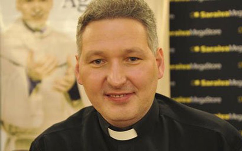 destaque-303358-padre