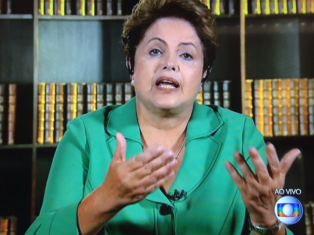 A presidente reeleita Dilma Rousseff, em entrevista ao Jornal Nacional (Foto: Reprodução/TV Globo)