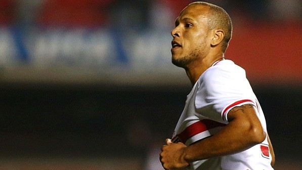 Luis Fabiano comemora gol do São Paulo no Morumbi (Marcos Bezerra/Futura Press)