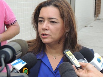 Primeira a falar, promotora Eliane Gaia acredita que a
 participação dos três  foi igual (Foto: Katherine Coutinho/G1)