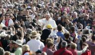 Papa Francisco durante audiência na Praça de São Pedro, no Vaticano