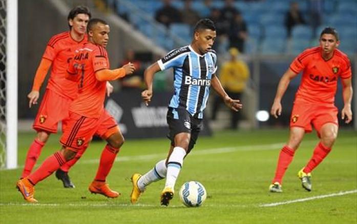 106303_697x437_crop_55b4351de1cdf