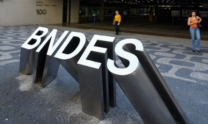 Prédio do BNDES, no Centro do Rio - Mônica Imbuzeiro / Mônica Imbuzeiro