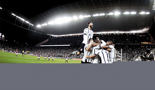 Corinthians-Atletico-PR-Mauro-HoritaAGIFLANCEPress_LANIMA20150709_0245_30