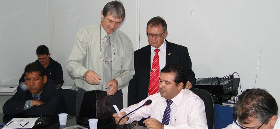 camaraafastamento-1728x800_c