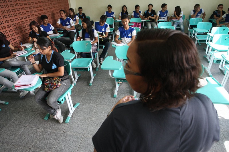 Estudante de preparam para o vestibular. Foto: Igor Mota/Amazônia Hoje