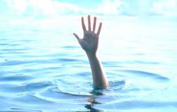 09b04e0bf3d57fe5d172488c83571f3d