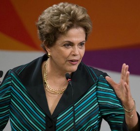 dilma_marcelocamargo_abr1
