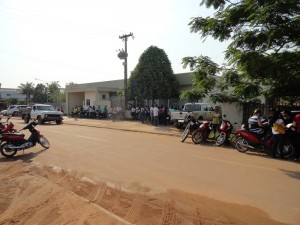 Professores frete ao forum