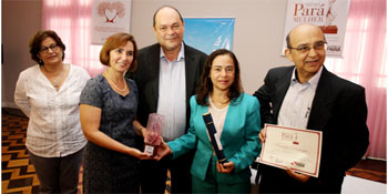 Prefeito-e-Secretário-de-Saúde-recebem-prêmio-em-Belém