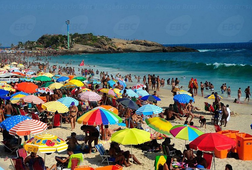 destaque-351540-praiaa