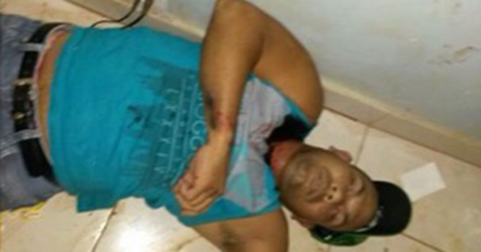 faceholanda-18-11-2015-23-03-57