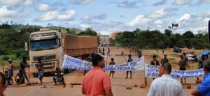 Protesto originou fechamento da rodovia