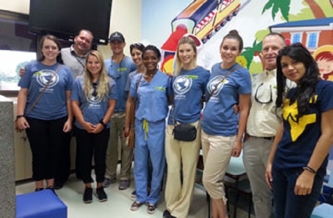 EstudantesEUA-no-HRB