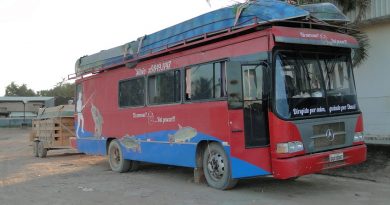 ÔNIBUS USADO POR PESCADORES (Foto Jailson Rosa-Jornal Folha do Progresso)