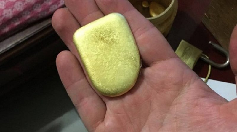 Operação Muiraquitã apreendeu 700 mil reais em ouro e prata (Foto: Divulgação/ Polícia Federal)

Operação Muiraquitã deflagrada agora pela manhã pela Polícia Federal. Ourilândia Ouro (Foto: Divulgação/ Polícia Federal)
Mais de R$ 700 mil em ouro e prata foram apreendidos durante a operação. (Foto: Divulgação/ Polícia Federal)