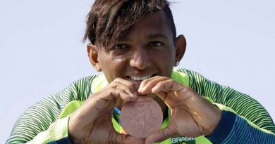 Isaquias Queiroz (bronze) - canoagem