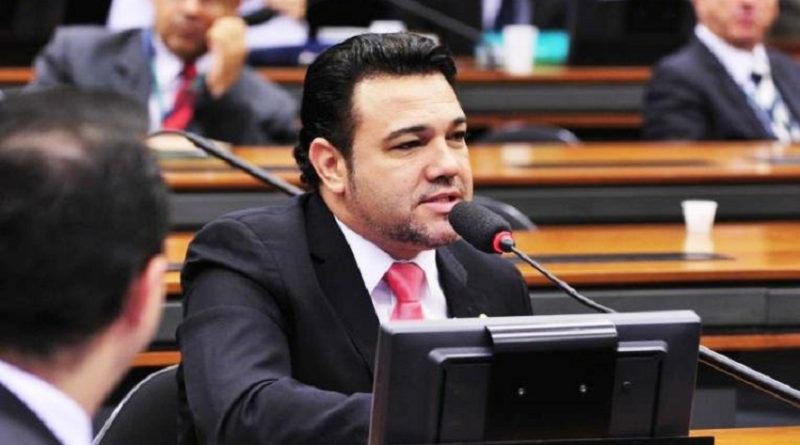 destaque-376181-zecaribeiro