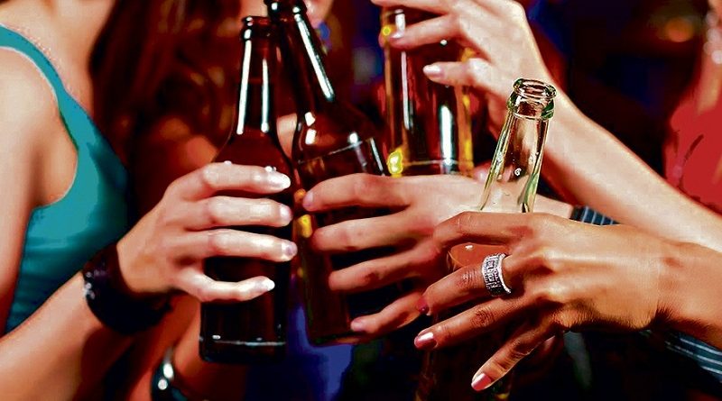 destaque-378434-jovens-bebem-divulgacao