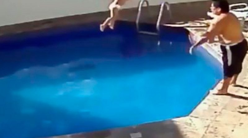 destaque-380841-pay-pool-drowning