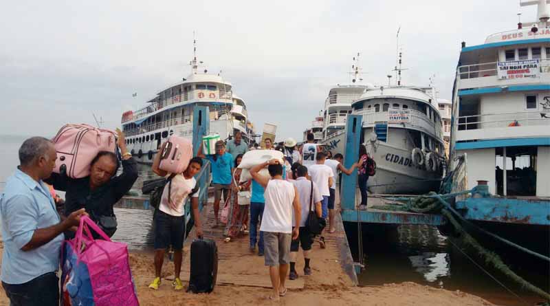 Porto-improvisado-da-Praça-Tiradentes