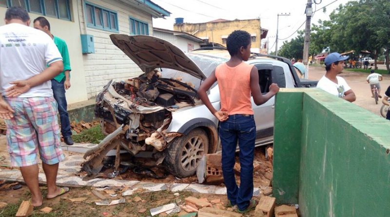 destaque-390115-muro