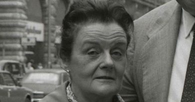 hollingworth-em-1978-ela-dizia-ter-um-interesse-apaixonado-por-guerras