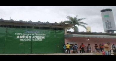 manaus-vive-dias-de-puro-terror-na-abertura-de-2017_1063769