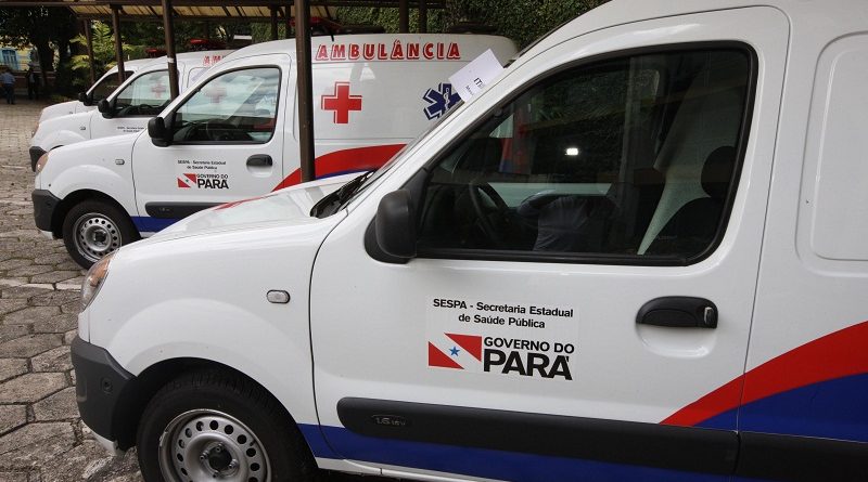 Três destas ambulâncias são frutos de uma emenda parlamentar dos deputados estaduais Hilton Aguiar e Junior Ferrari. A quarta ambulância entregue faz parte das ações da Secretaria de Estado de Saúde Pública (Sespa) que também tem reforçado o apoio em algumas localidades.

FOTO: ELISEU DIAS / AG. PARÁ
DATA: 12.08.2015
BELÉM - PARÁ