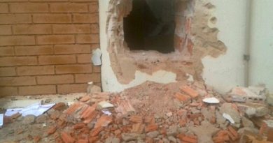 EG_588t1k5ysvjeijceln2kf1klvbdhwzb43hxvqj7mq9uxppo0