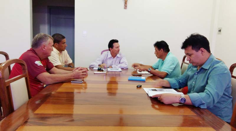 reunião-com-projeto-saúde-e-alegria