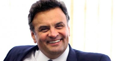 destaque-403693-aecio_neves_0