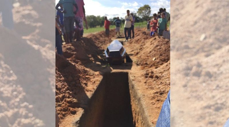 destaque-418145-enterro