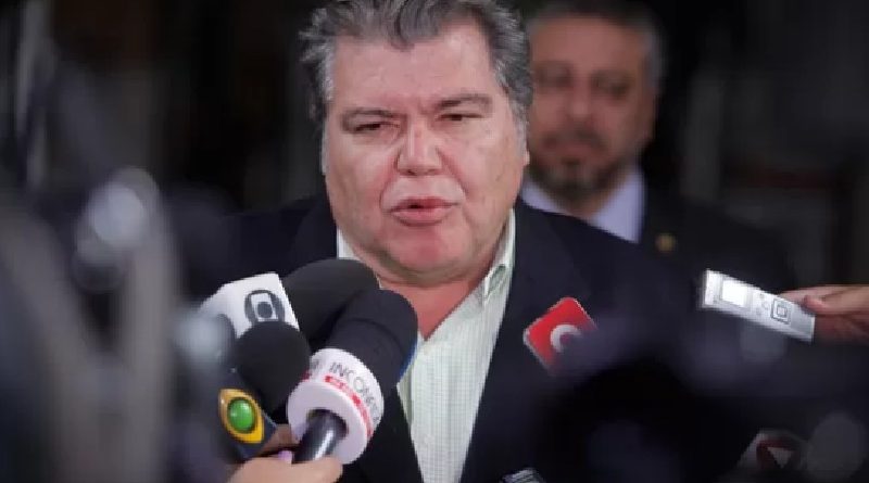 sarney-filho-em-mariana