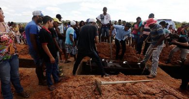 4fea16_45c8c7c8c8f048f9871569e511c71b31~mv2