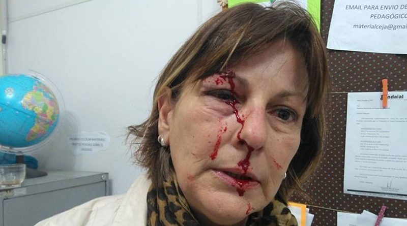 destaque-444123-professora-agredida-aluno