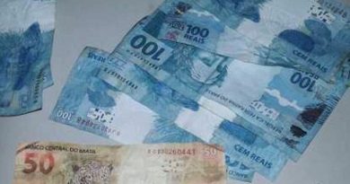 dinheiro_falso_720