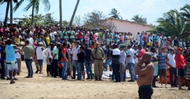 xnaufragio.jpg.pagespeed.ic.mZL-zh7_xa