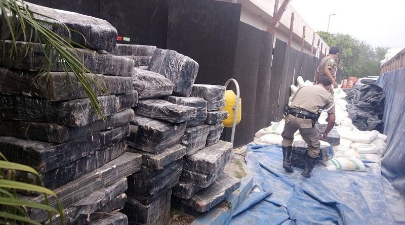 carreta-com-droga-2-