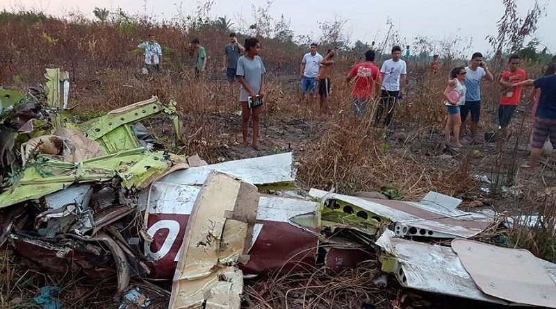 destaque-461090-aviao2