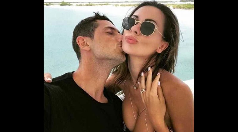 naom-5a1bd1c55803e-27-11-2017-10-20-50