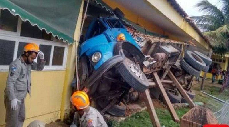 xdownload.jpg.pagespeed.ic.jTYdgwECuu