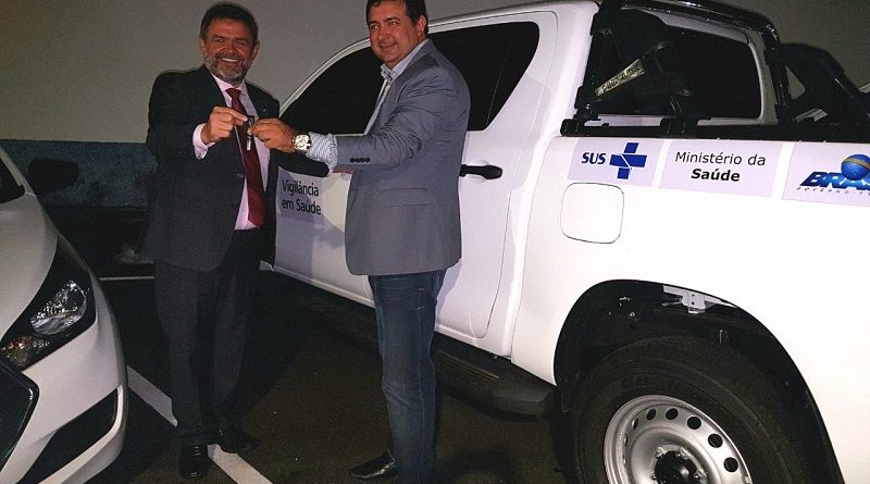 Prefeito em busca de melhorias para saúde local