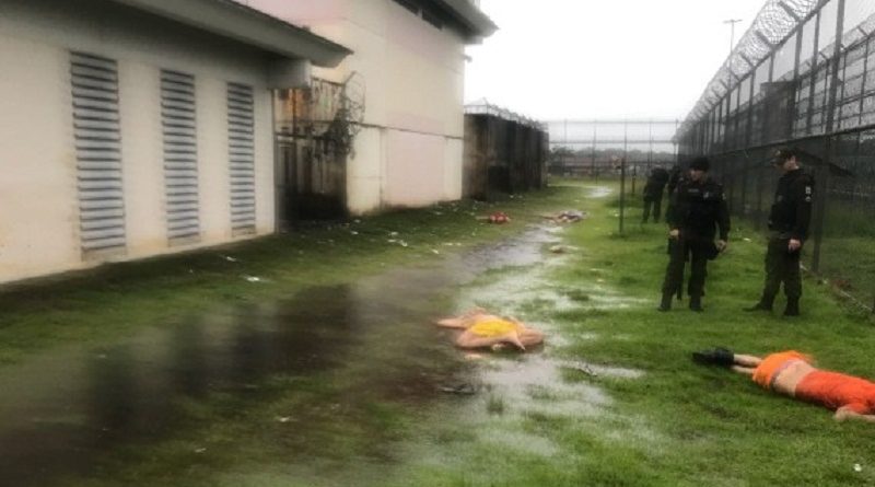 rebeliao_americano_-_divulgacao_(6)