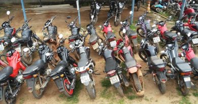 destaque-506253-motocicleta