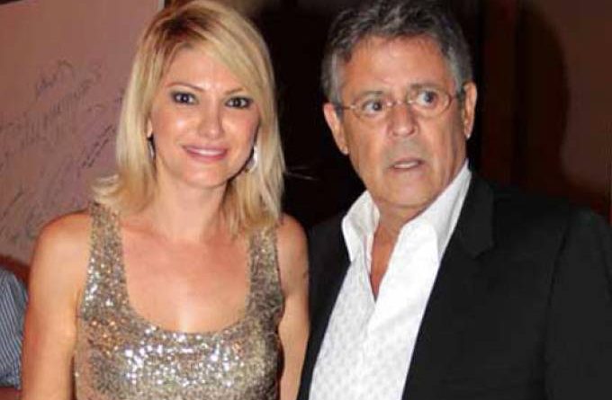 o-ator-e-diretor-marcos-paulo-com-a-mulher-a-atriz-antonia-fontenelle-na-festa-de-encerramento-do-9-amazonas-film-festival-sexta-feira-09-11-12-original3