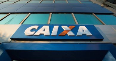 DNT   01-08-2015   SAO PAULO - SP  / ECONOMIA  OE  /  FACHADA BANCO CAIXA ECONOMICA FEDERAL  -  Agencia do Banco Caixa Economica Federal na Av. Paulista em Sao Paulo  -  FOTO DANIEL TEIXEIRA/ESTADAO